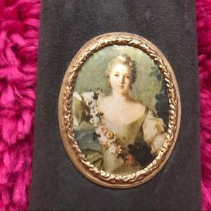 Antique 1721 Gold Silk Victorian perfect condition still has original tag